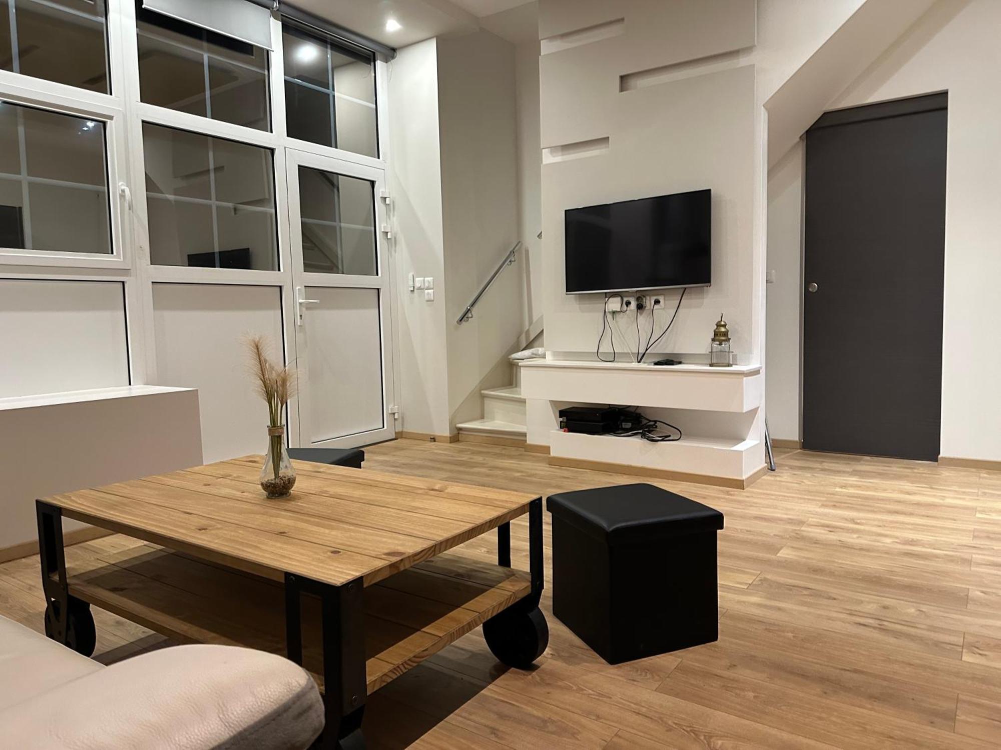 Serenity Resident Maison Gare Av Foch Apartment